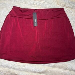 NWT Fashion Nova Side Slit Shimmer Skort 2X - Wine